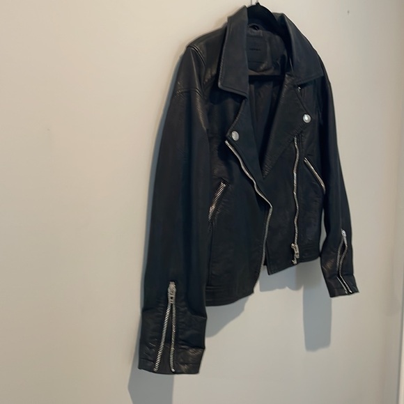 BlankNYC Vegan Leather Black Moto Jacket - Picture 4 of 8